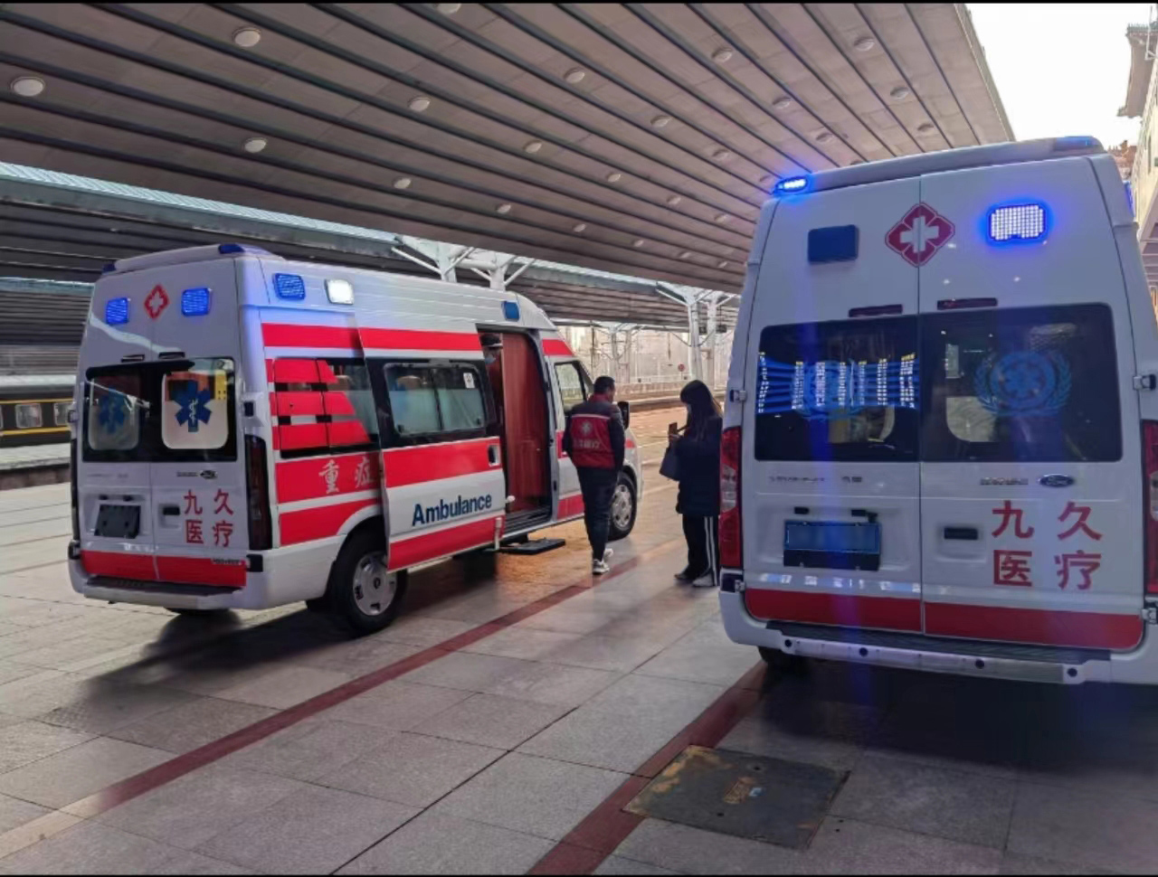 兴平市救护车长途转运